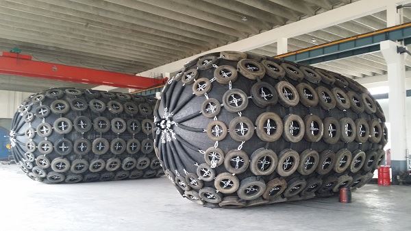 2m X 4.5m Or Size Can Be Customized Pneumatic Fender suppliers
